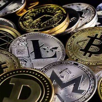 Should central banks welcome digital currencies?